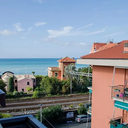 009 - Attico Sant'anna Vista Mare 150m Dalla Spiaggia Con Terrazza Privata